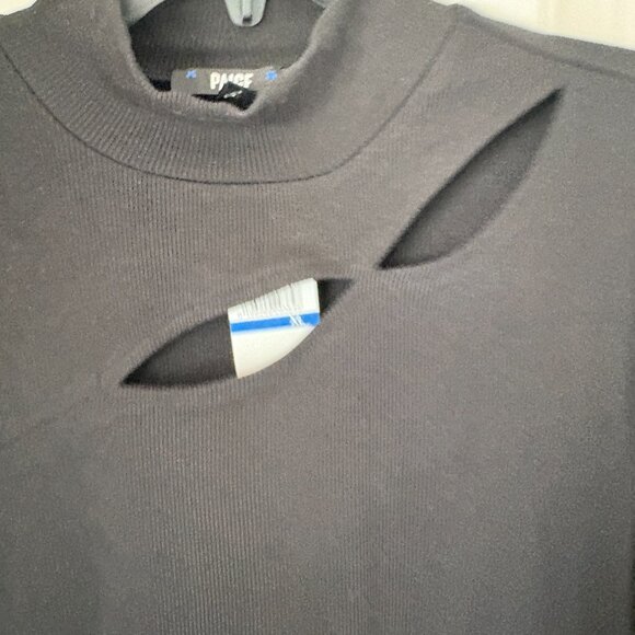 New soft ribbed black top with cutouts - Picture 4 of 7